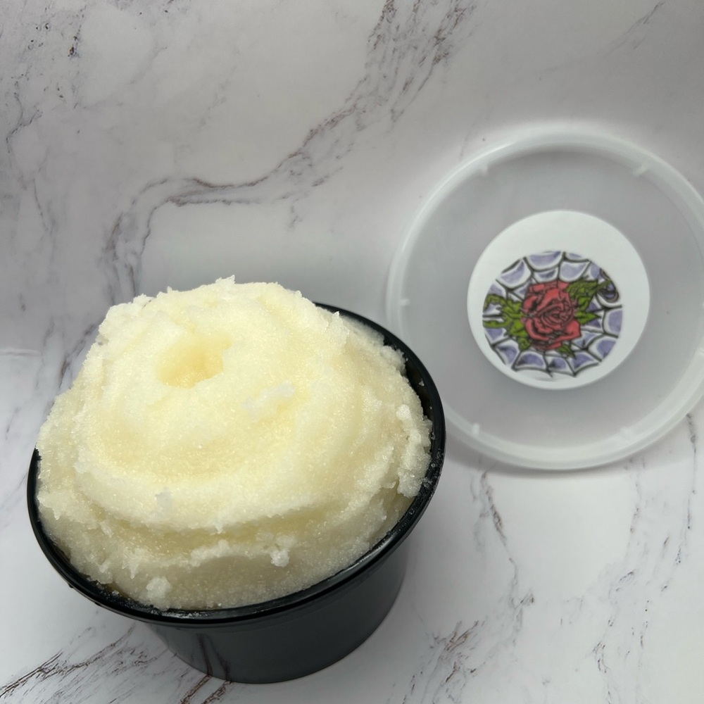 Cinnamon 12 ounce sugar scrub - Picture 5 of 9